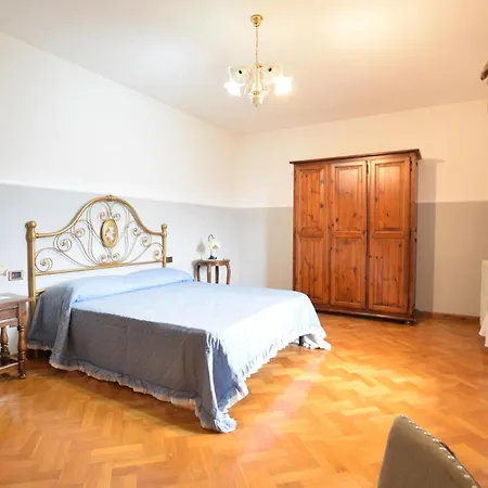 4 Bedroom Cozy In